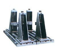 發(fā)動機(jī)支架